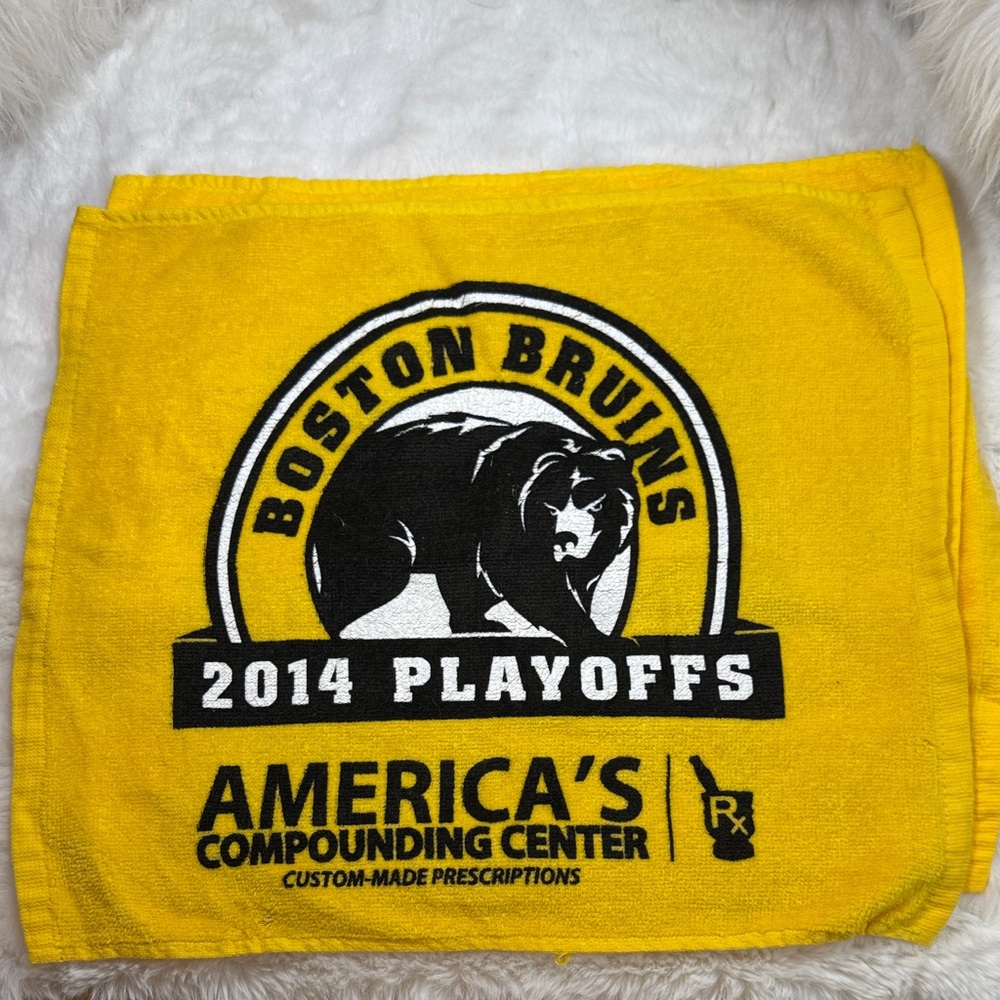 Boston Bruins 2014 Playoffs Rally Towel (3 available)